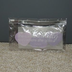 Jafra Makeup - Jafra Heart Makeup Sponges - NEW Jafra Makeup - Jafra Heart Makeup Sponges - NEW
